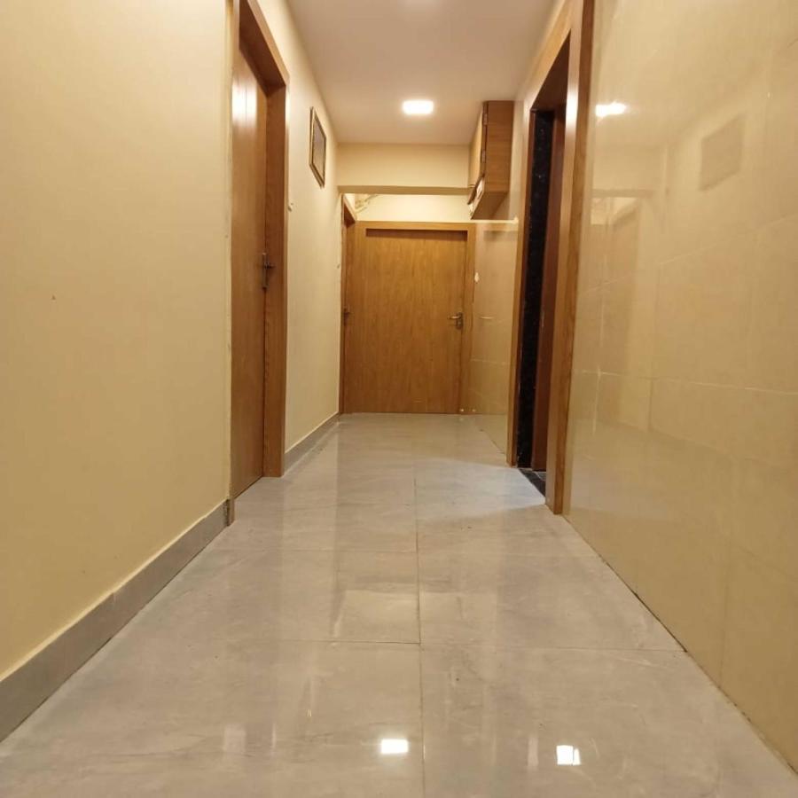Hotel New Sarah Inn, Andheri West 뭄바이 외부 사진