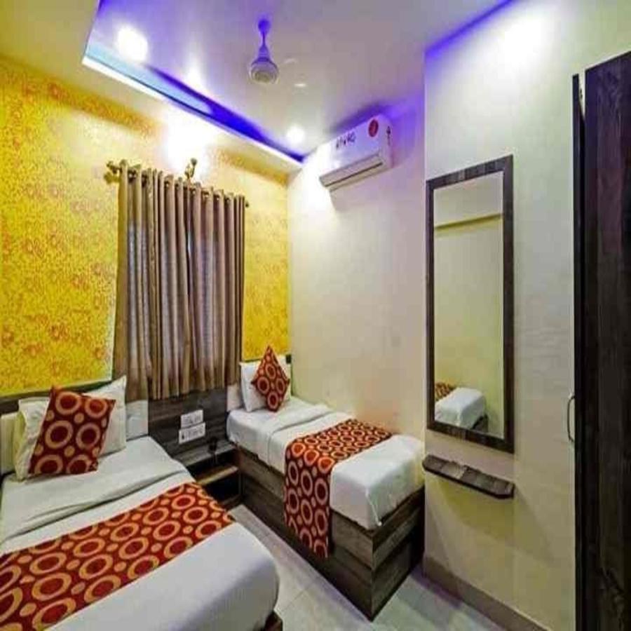 Hotel New Sarah Inn, Andheri West 뭄바이 외부 사진